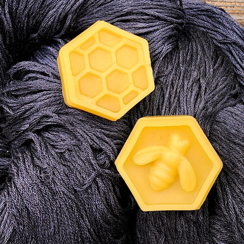 Bee Hive Beeswaxer Thread Conditioner Set