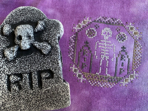 Quirky Quaker Skeleton - Darling & Whimsy Designs